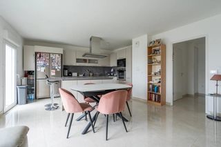  Appartement � vendre 4 pi�ces 90 m�