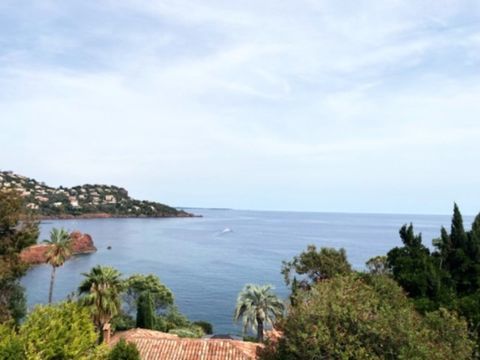 Local/bureau &agrave; vendre LE TRAYAS (83) 359000 83530 Le trayas