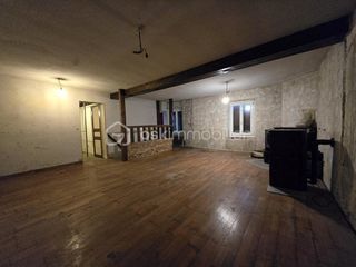  Immeuble � vendre 4 pi�ces 162 m�