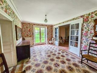  Maison � vendre 12 pi�ces 393 m�