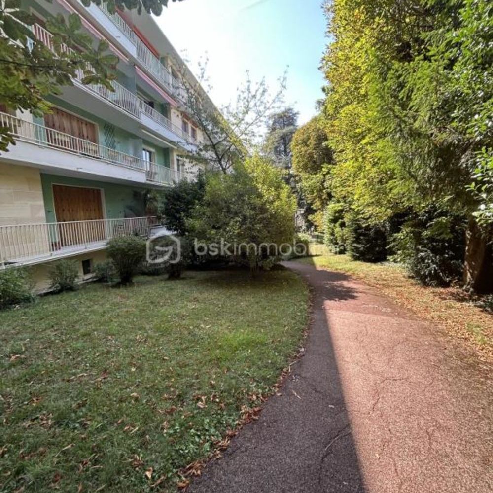 � vendre  Appartement S�vres (92310)