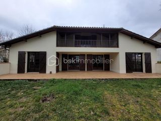  Maison � vendre 6 pi�ces 155 m�