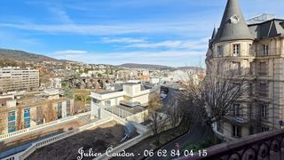  Appartement � vendre 5 pi�ces 138 m�