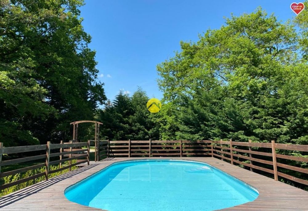 � vendre  Propri�t�/ch�teau Lu�ay-le-M�le (36360)