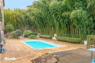  Maison � vendre 15 + pi�ces 1800 m�