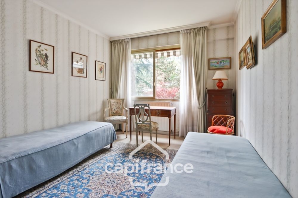 � vendre  Appartement Saint-Cloud (92210)