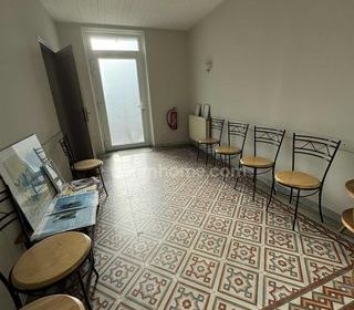  Immeuble � vendre 10 pi�ces 208 m�