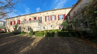  Maison � vendre 13 pi�ces 441 m�