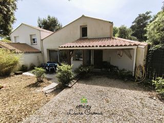  Maison � vendre 10 pi�ces 223 m�