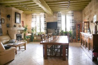  Maison � vendre 12 pi�ces 341 m�