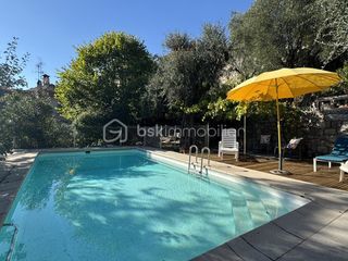  Maison � vendre 10 pi�ces 171 m�