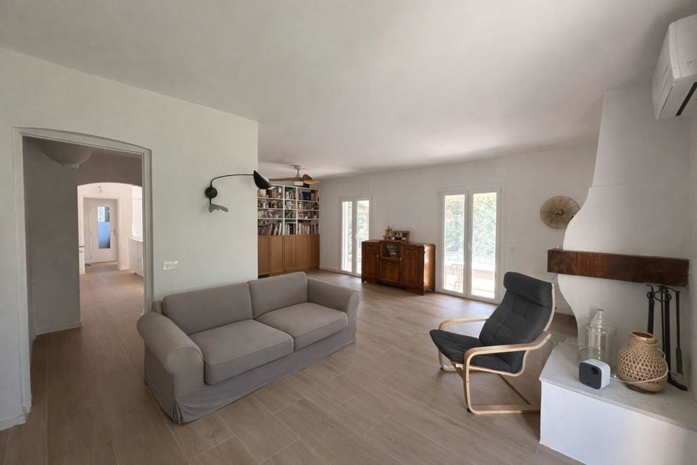 � vendre  Villa Cuers (83390)