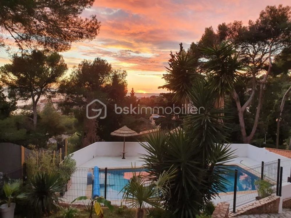 � vendre  Propri�t�/ch�teau S�te (34200)