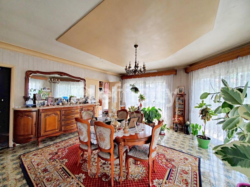 � vendre  Maison Villejuif (94800)