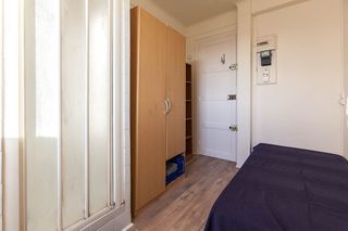  Appartement � louer 1 pi�ce 11 m�