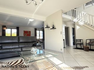  Maison � vendre 6 pi�ces 196 m�