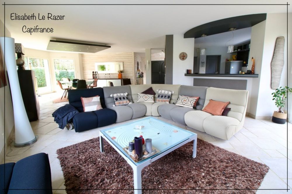 � vendre  Maison Avrill� (49240)