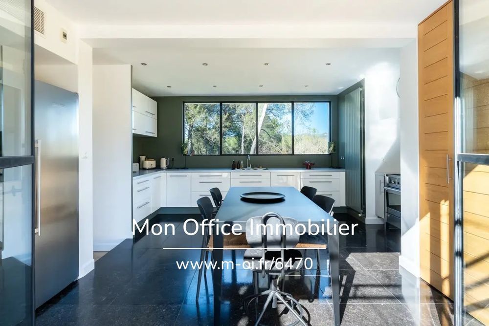 � vendre  Propri�t�/ch�teau Aix-en-Provence (13100)