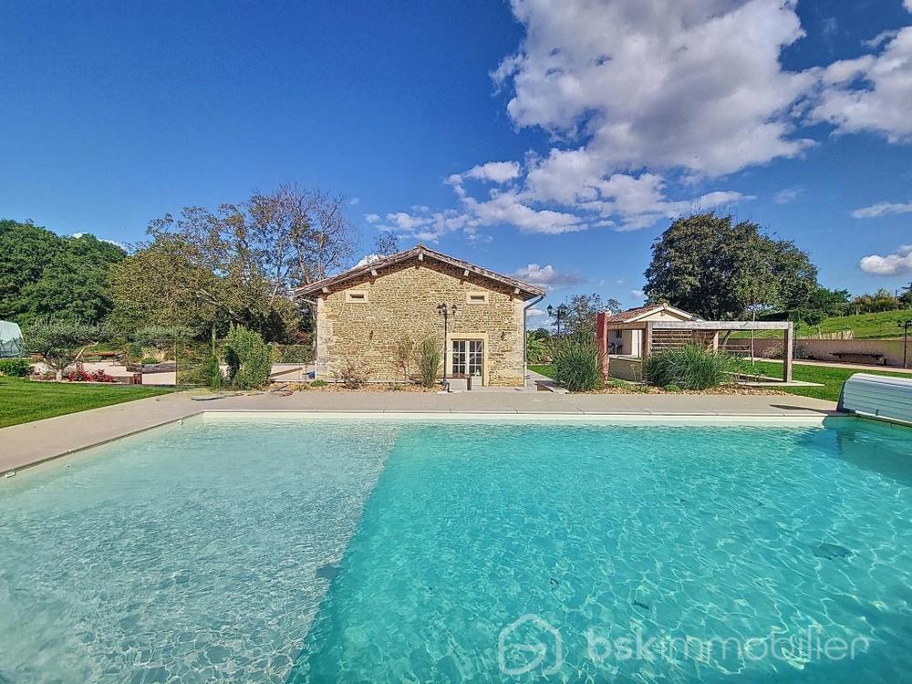 � vendre  Maison Moranc� (69480)