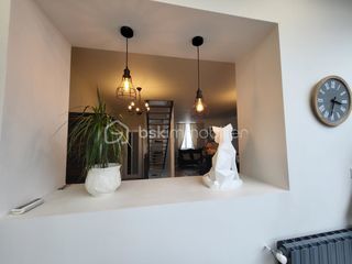  Maison � vendre 6 pi�ces 195 m�