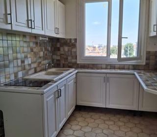  Appartement � louer 4 pi�ces 65 m�