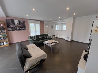  Maison � vendre 8 pi�ces 235 m�