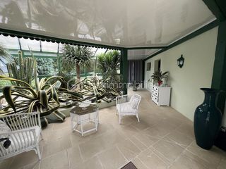  Maison � vendre 9 pi�ces 220 m�