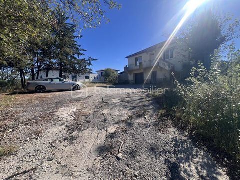   Maison double habitation sur 1485 m2 de parcelle Maison - 6 pi�ce(s) - 143 m�