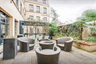  Appartement � vendre 3 pi�ces 155 m�