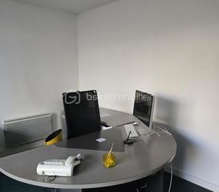  Immeuble � vendre 10 pi�ces 270 m�