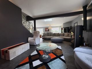  Maison � vendre 6 pi�ces 203 m�