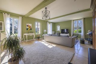  Maison � vendre 8 pi�ces 270 m�