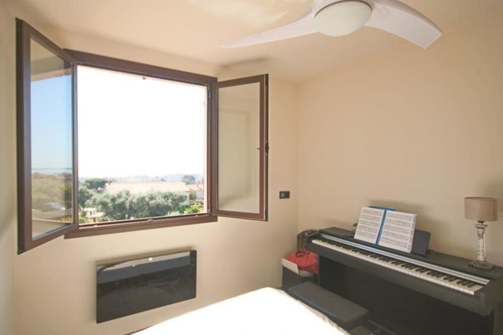 � vendre  Villa Vallauris (06220)