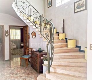  Maison � vendre 8 pi�ces 250 m�