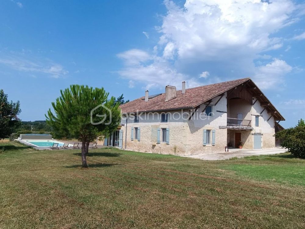 � vendre  Propri�t�/ch�teau Lectoure (32700)