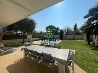  Maison � vendre 6 pi�ces 204 m�