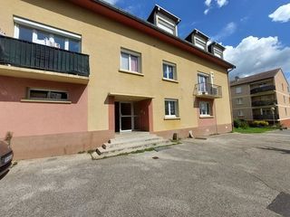  Immeuble � vendre 15 + pi�ces 475 m�