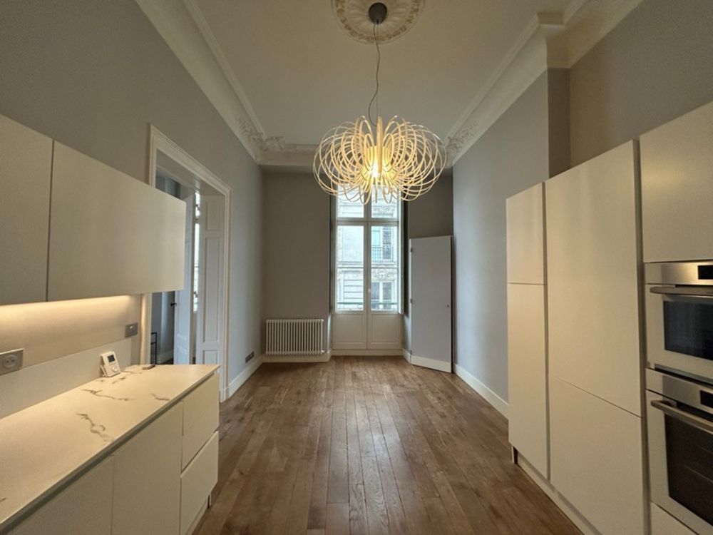 � vendre  Appartement Bordeaux (33000)