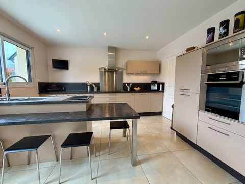   Maison � vendre 0 pi�ces LEZIGNE (49) Maison - 8 pi�ce(s) - 167 m�