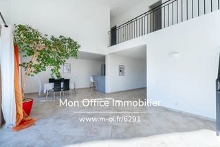  Maison � vendre 6 pi�ces 220 m�