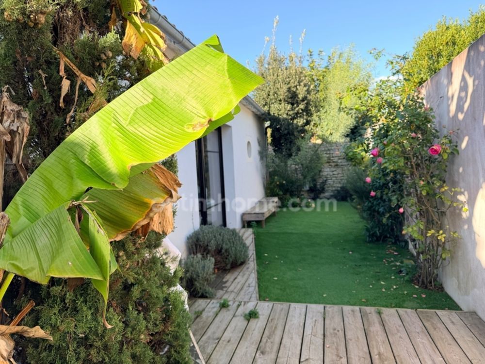 � vendre  Maison Le Bois-Plage-en-R� (17580)