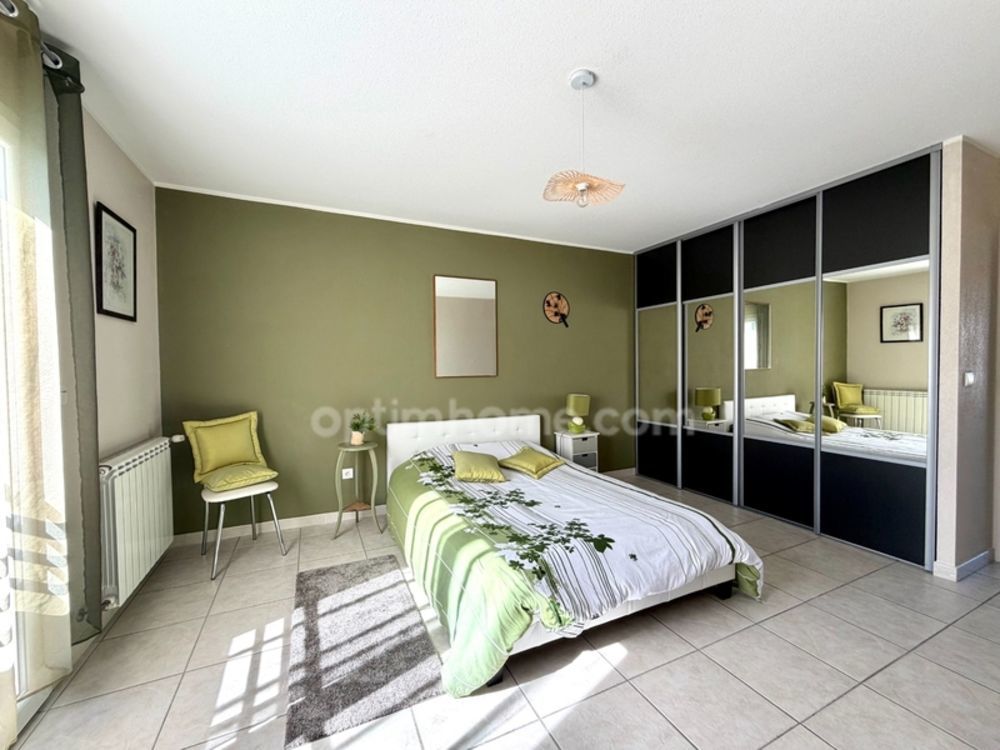 � vendre  Villa Le Grau-du-Roi (30240)