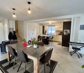  Maison � vendre 5 pi�ces 150 m�