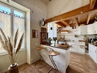  Immeuble � vendre 6 pi�ces 151 m�