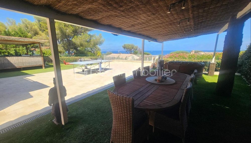 � vendre  Propri�t�/ch�teau Les Issambres (83380)