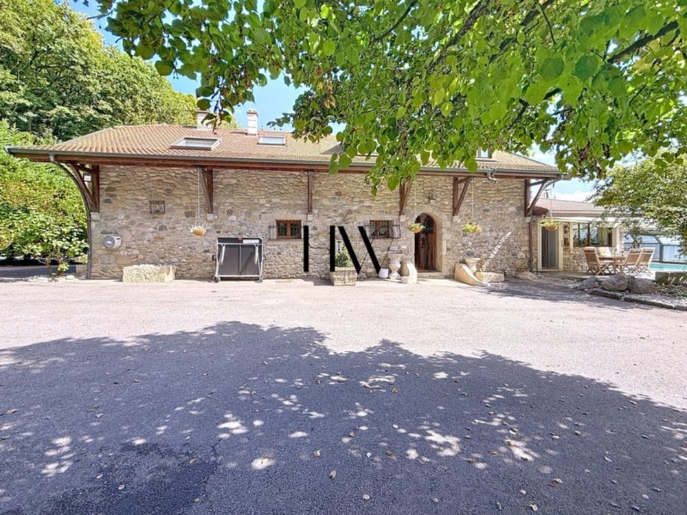 � vendre  Maison V�traz-Monthoux (74100)