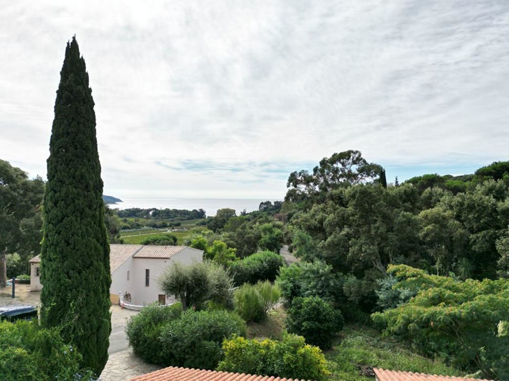 � vendre  Villa La Croix-Valmer (83420)