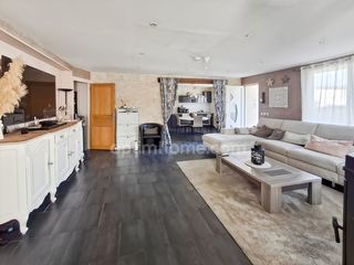  Maison � vendre 10 pi�ces 250 m�