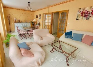  Maison � vendre 4 pi�ces 233 m�