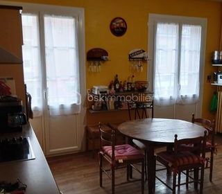  Immeuble � vendre 9 pi�ces 292 m�